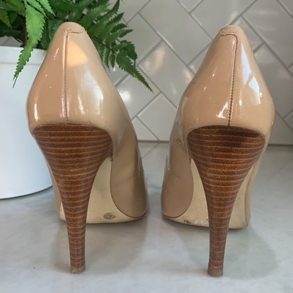 JS Collections by Jessica Simpson Nude/Beige Patent Heels/Pumps (Size 9/Size 40) - Picture 4 of 6
